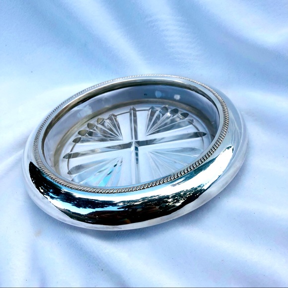 Vintage > 1883 FB Rogers Silver Co. Sterling Silver Trim Glass Ashtray > 7”